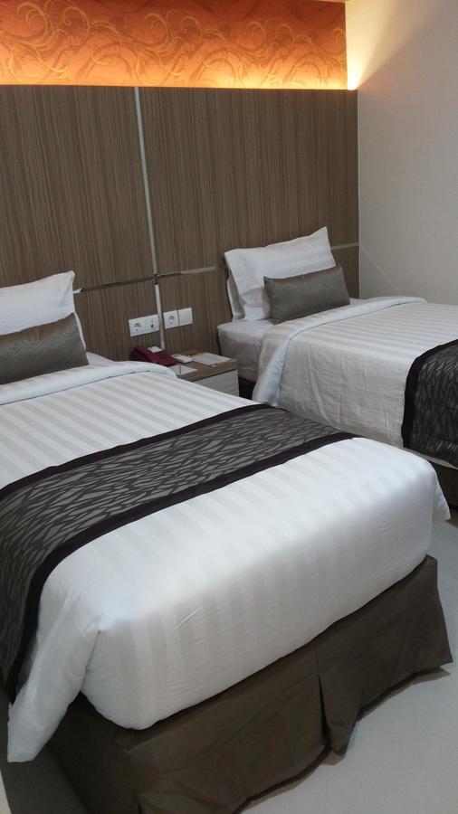 Amadeo Hotel Duri エクステリア 写真