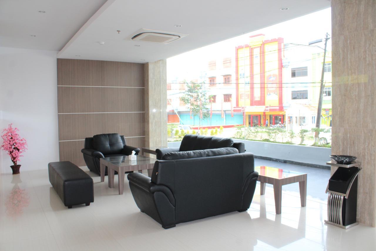 Amadeo Hotel Duri エクステリア 写真