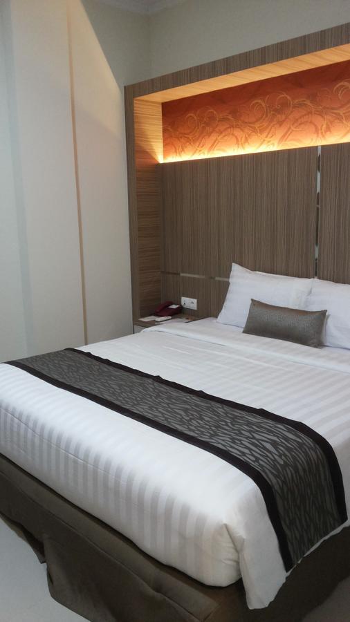 Amadeo Hotel Duri エクステリア 写真